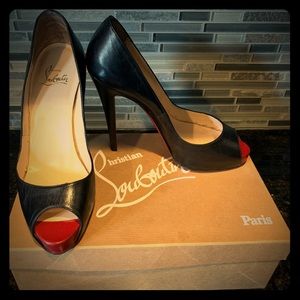 Christian Louboutin Very Prive Heels